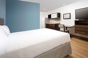WoodSpring Suites Fargo North Near NDSU