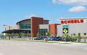 WoodSpring Suites Fargo North Near NDSU