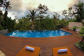 River Sakti Resort