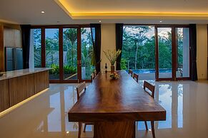 River Sakti Resort