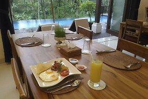 River Sakti Resort