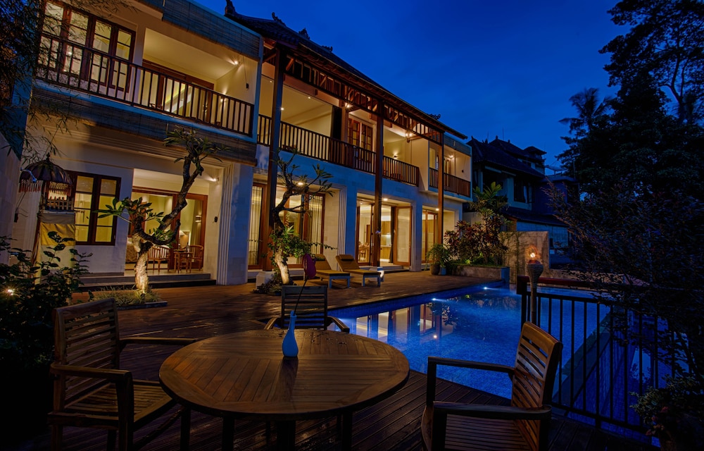 River Sakti Resort