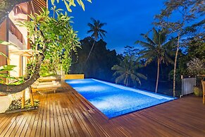 River Sakti Resort