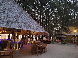 Long Beach Chalet