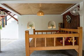 Long Beach Chalet