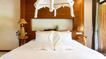 Long Beach Chalet