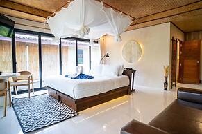 Long Beach Chalet