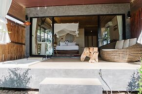 Long Beach Chalet