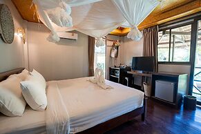 Long Beach Chalet
