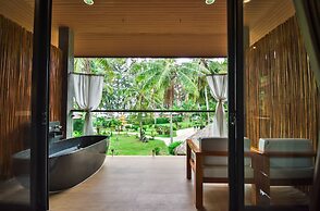Long Beach Chalet