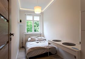 Apartments Happy Hours