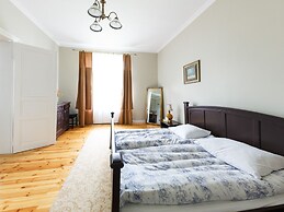 Apartments Happy Hours