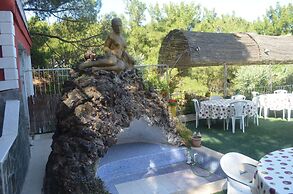 Tunc Otel