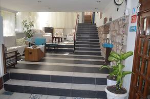 Tunc Otel