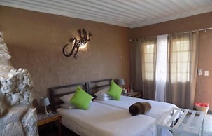 Eldorado Guest House & Camping