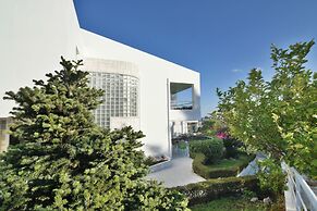 Coconut Villa