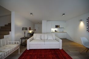 Alma Moura Residences
