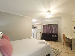 Loerie Guesthouse