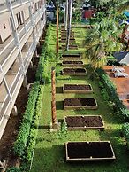 Tanoa International Dateline Hotel