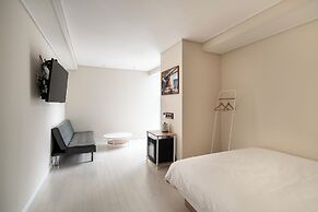 Elysia Boutique Hotel