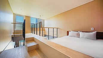 Elysia Boutique Hotel