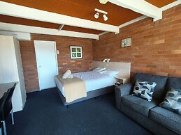 Red Chief Motel