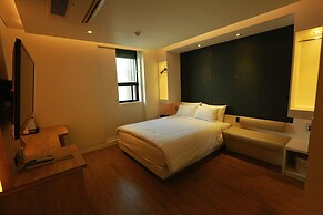 Noel Business Hotel