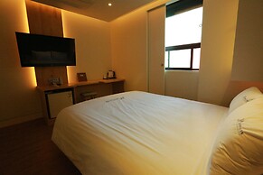 Noel Business Hotel