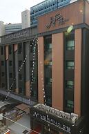 Noel Business Hotel