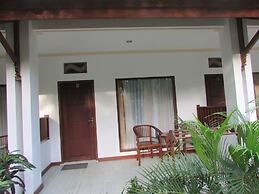 Friends Beach Hotel