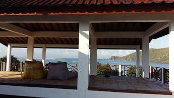 Friends Beach Hotel
