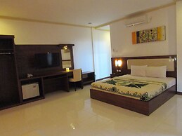 Friends Beach Hotel