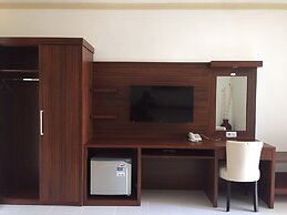 Friends Beach Hotel