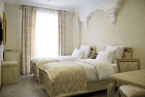NEAPOL boutique hotel