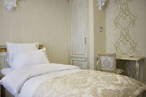 NEAPOL boutique hotel