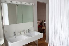 B&B at Room's