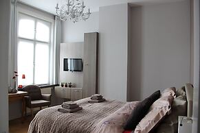 B&B at Room's