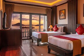Victoria Cliff Hotel & Resort