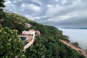 Victoria Cliff Hotel & Resort