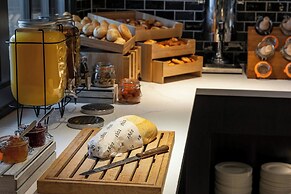 Courtyard by Marriott Edinburgh