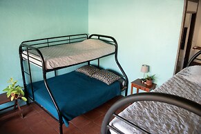 La Botella de Leche - Hostel