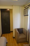 Twin Pines Suites