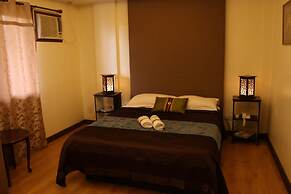 Twin Pines Suites