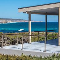 Hanson Bay Wildlife Sanctuary and Cabins