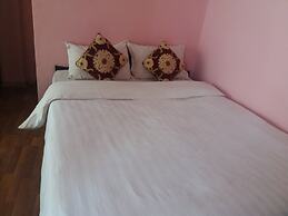King's Land Hotel