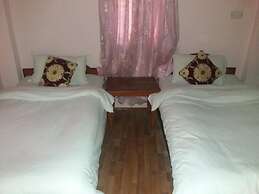 King's Land Hotel