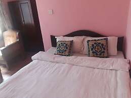 King's Land Hotel