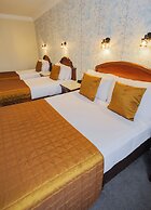 The Central Hotel Donegal