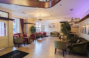 The Central Hotel Donegal