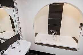 The Central Hotel Donegal